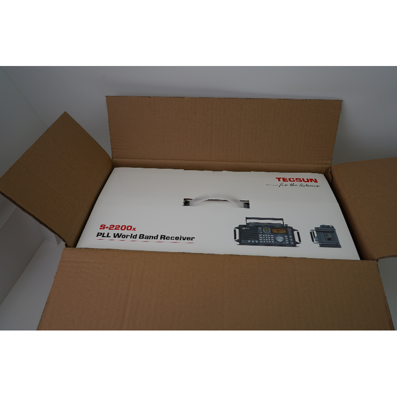 Tecsun S-2200x в транспортировочной и фирменной упаковке